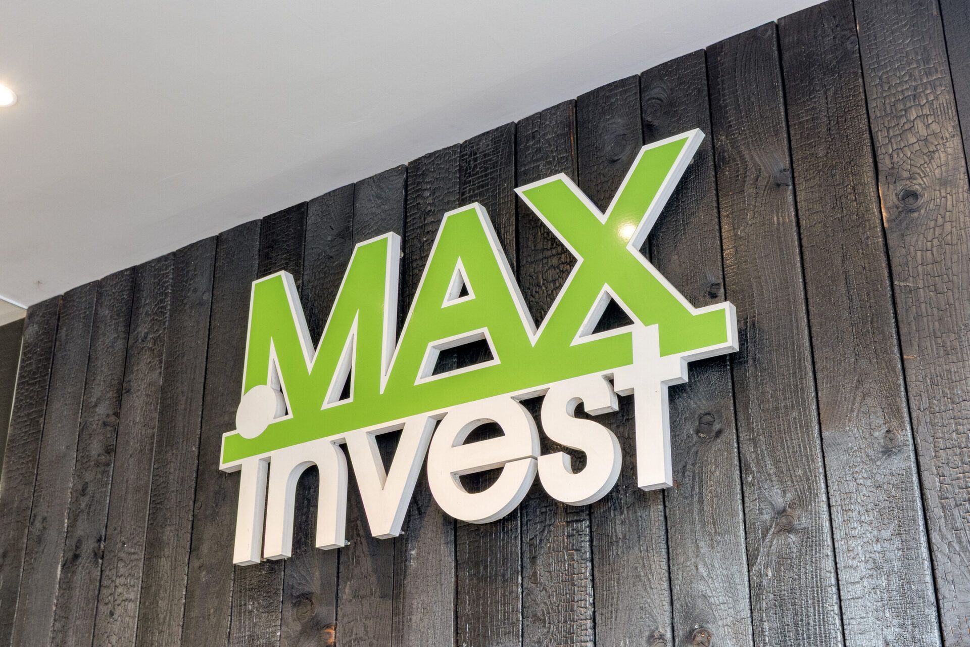 Agence immo Max Invest - Logo intérieur